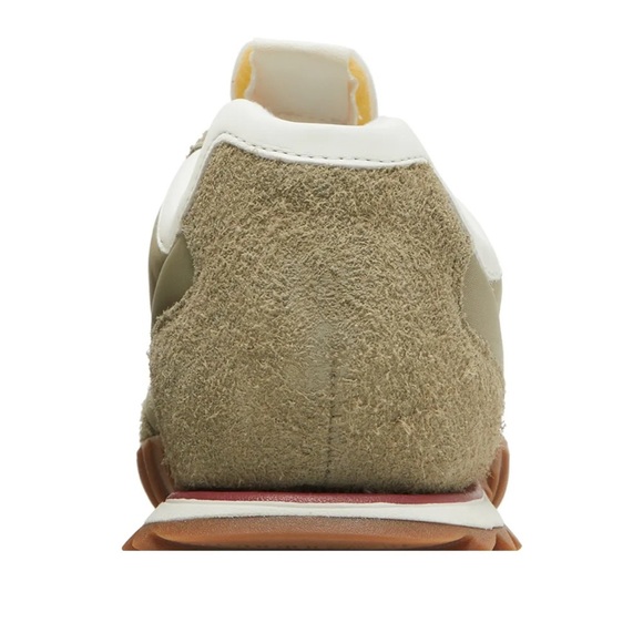 New Balance Men’s RC30 'OLIVE' gently used - Picture 4 of 7